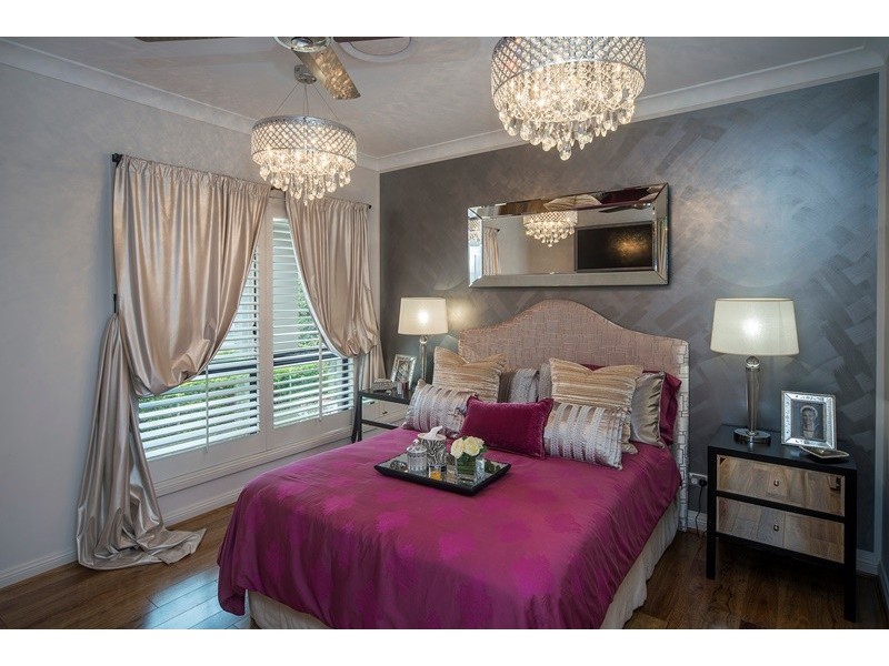 2318 Cressbrook Drive, Hope Island QLD 4212