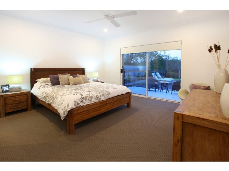 43 The Peninsula, Helensvale QLD 4212