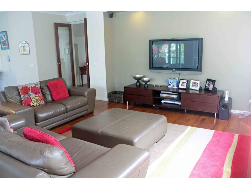 2801 Gracemere Circuit North, Hope Island QLD 4212