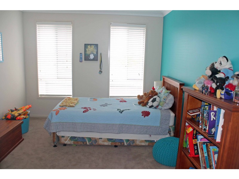 2801 Gracemere Circuit North, Hope Island QLD 4212