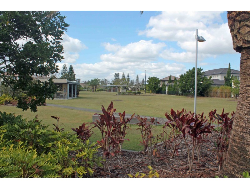 2801 Gracemere Circuit North, Hope Island QLD 4212
