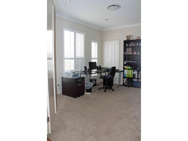 2801 Gracemere Circuit North, Hope Island QLD 4212