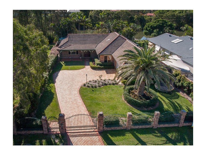 12 Saltwater Terrace, Helensvale QLD 4212