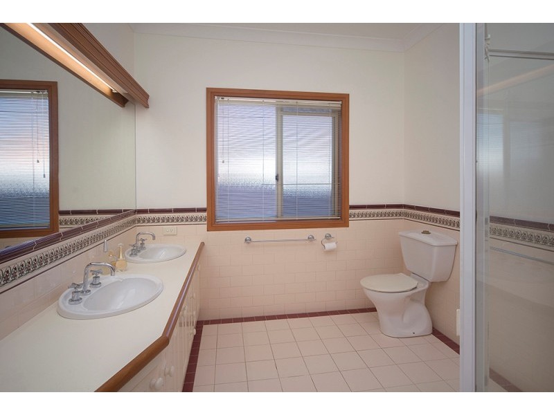 12 Saltwater Terrace, Helensvale QLD 4212