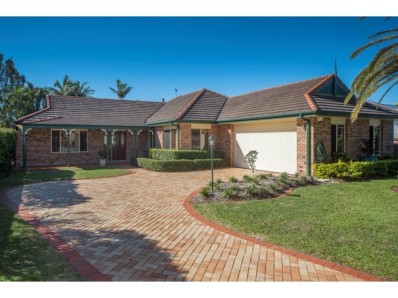 12 Saltwater Terrace, Helensvale QLD 4212