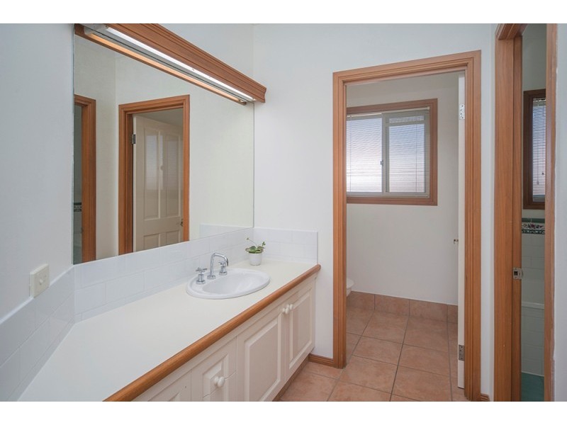 12 Saltwater Terrace, Helensvale QLD 4212