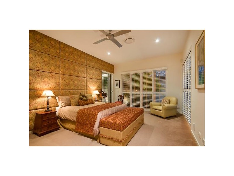 2532 Gracemere Circuit West, Hope Island QLD 4212