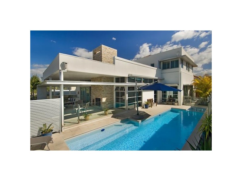 2532 Gracemere Circuit West, Hope Island QLD 4212