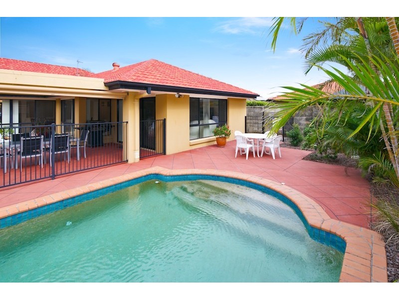 4 Grande Entrance, Monterey Keys QLD 4212