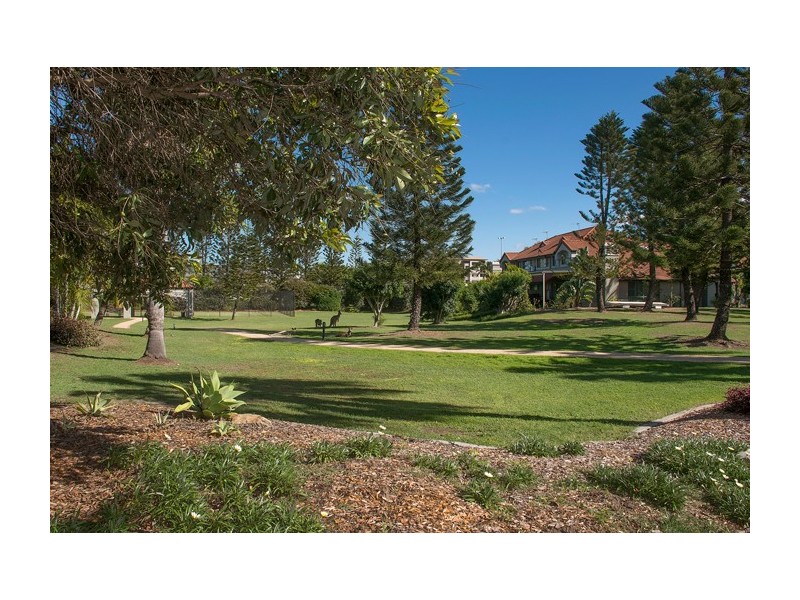 40/19 Santa Barbara Road, Hope Island QLD 4212