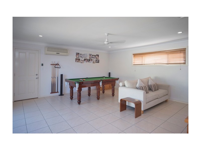 2 Ken Crescent Monterey Keys, Helensvale QLD 4212