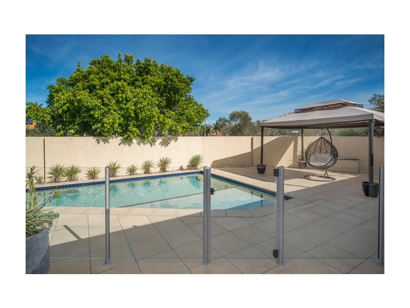 2 Ken Crescent Monterey Keys, Helensvale QLD 4212