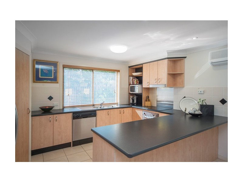 2 Ken Crescent Monterey Keys, Helensvale QLD 4212