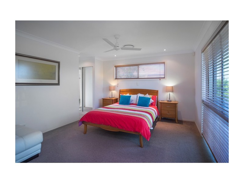 2 Ken Crescent Monterey Keys, Helensvale QLD 4212