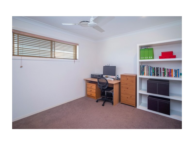 2 Ken Crescent Monterey Keys, Helensvale QLD 4212