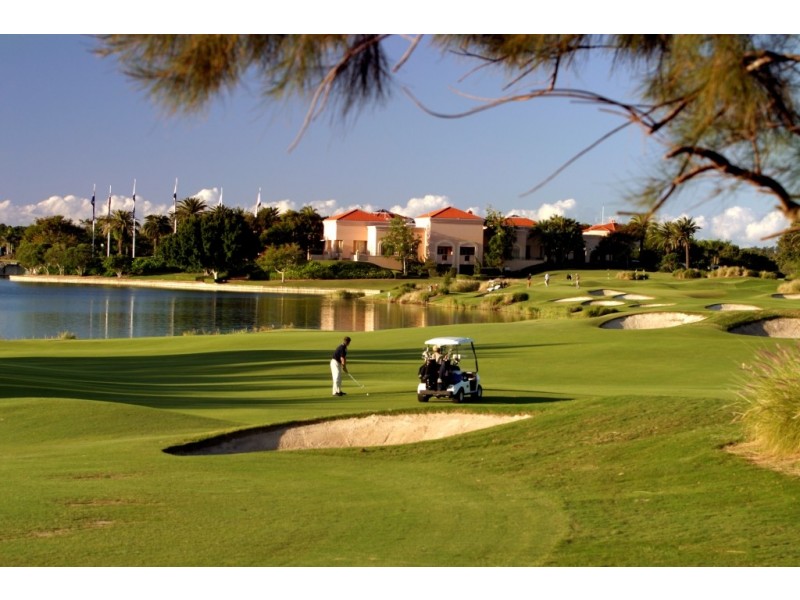 17 Buddeh Street, Hope Island QLD 4212