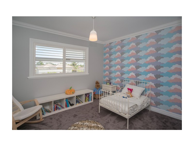 2829 Gracemere Circuit East, Hope Island QLD 4212