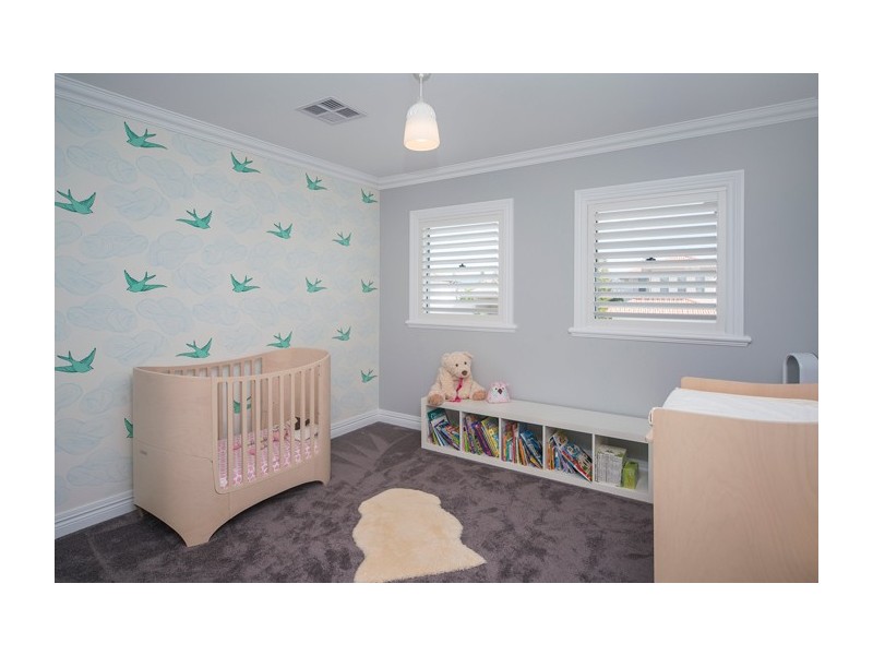 2829 Gracemere Circuit East, Hope Island QLD 4212