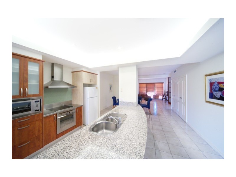 3269 Palladian Drive, Hope Island QLD 4212