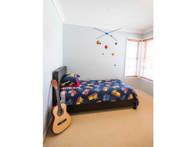 10 Glenwater Crescent, Monterey Keys QLD 4212