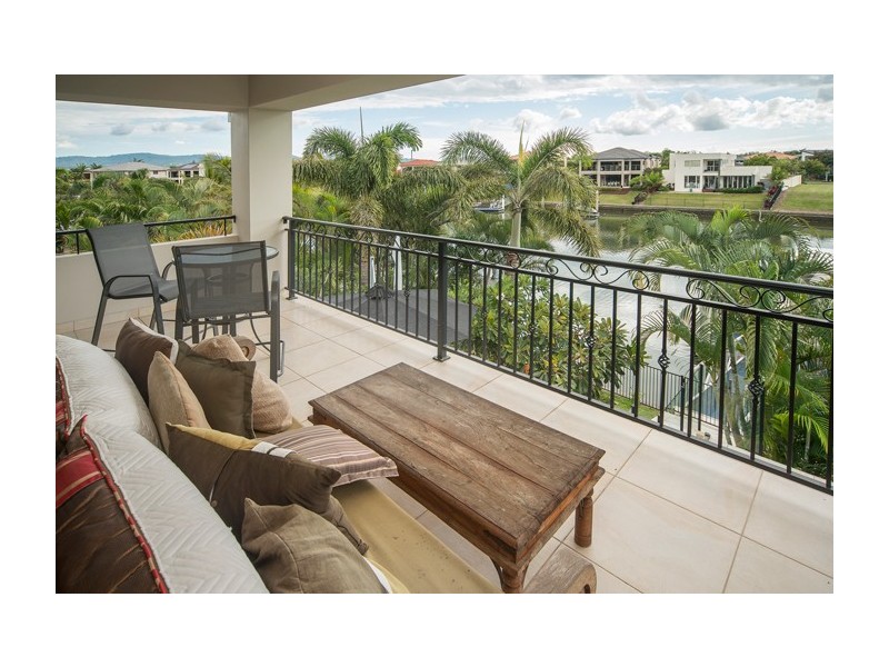 2161 Beaufort Way, Hope Island QLD 4212