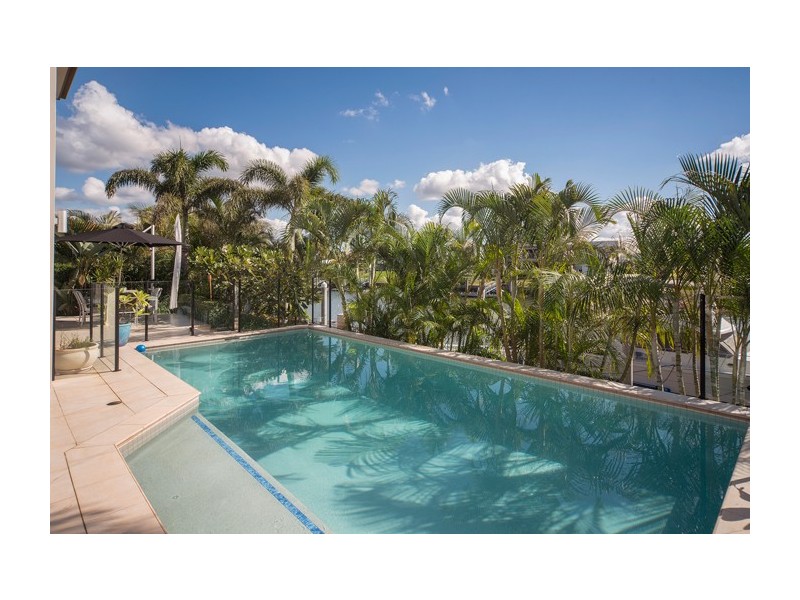 2161 Beaufort Way, Hope Island QLD 4212