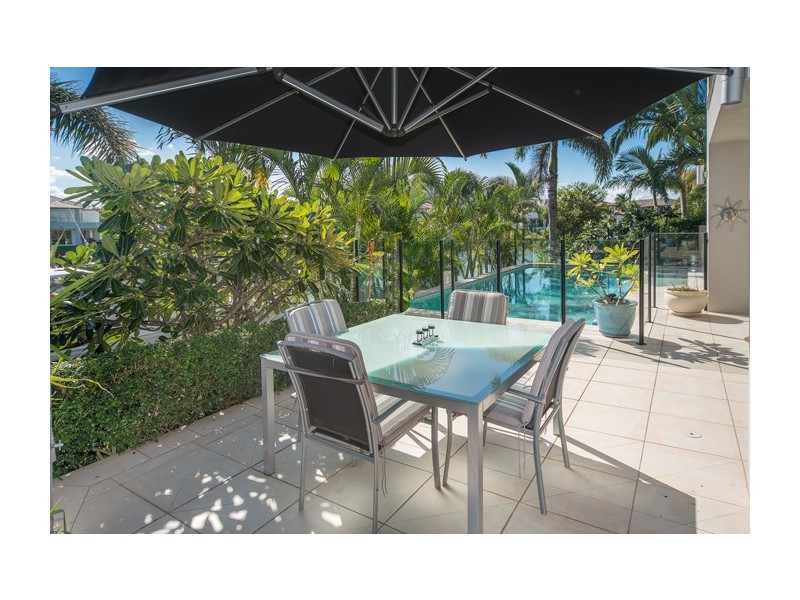 2161 Beaufort Way, Hope Island QLD 4212