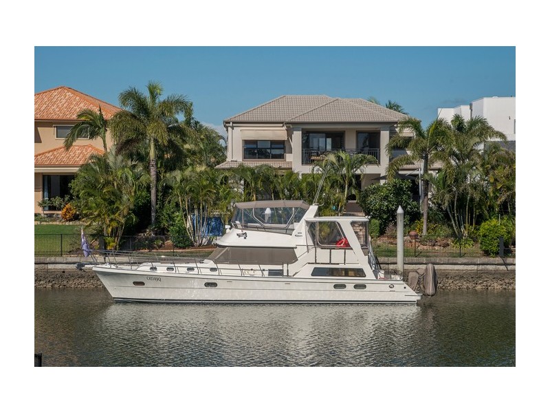 2161 Beaufort Way, Hope Island QLD 4212