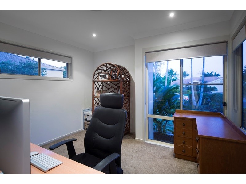 1084 Killymoon Drive, Hope Island QLD 4212