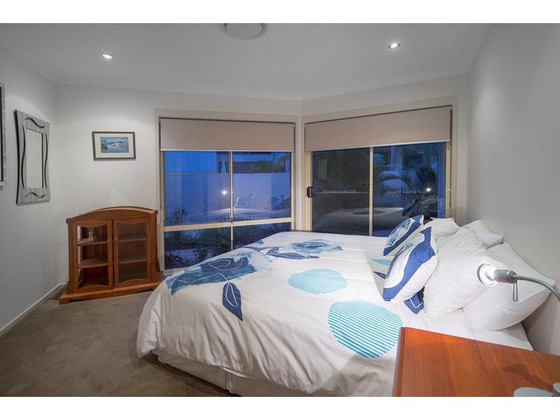 1084 Killymoon Drive, Hope Island QLD 4212