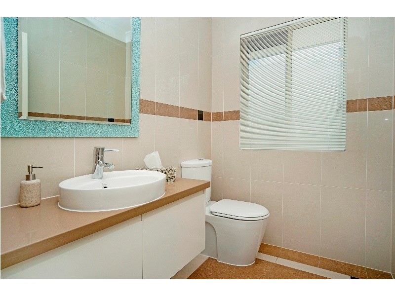 1084 Killymoon Drive, Hope Island QLD 4212