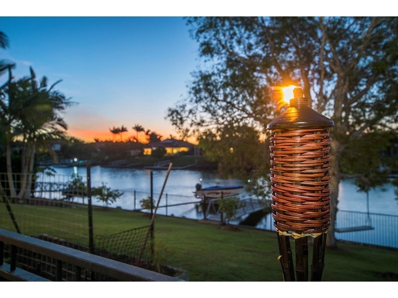 1084 Killymoon Drive, Hope Island QLD 4212