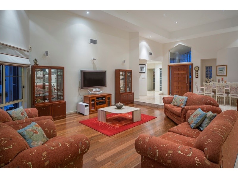 1084 Killymoon Drive, Hope Island QLD 4212