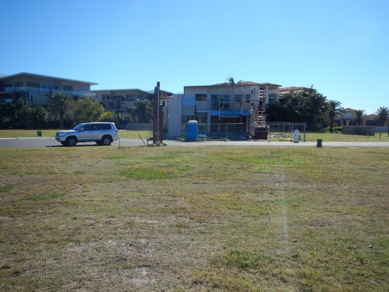 7841 Pavillions Place, Hope Island QLD 4212