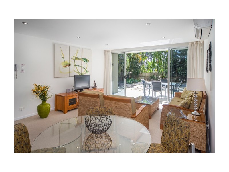 1114/2 Activa Way, Hope Island QLD 4212