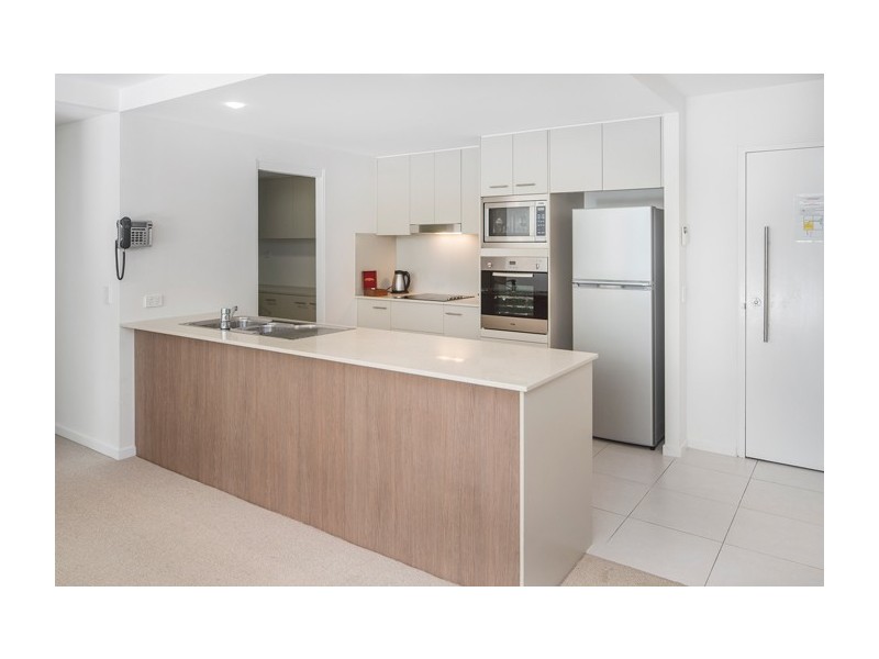 1114/2 Activa Way, Hope Island QLD 4212