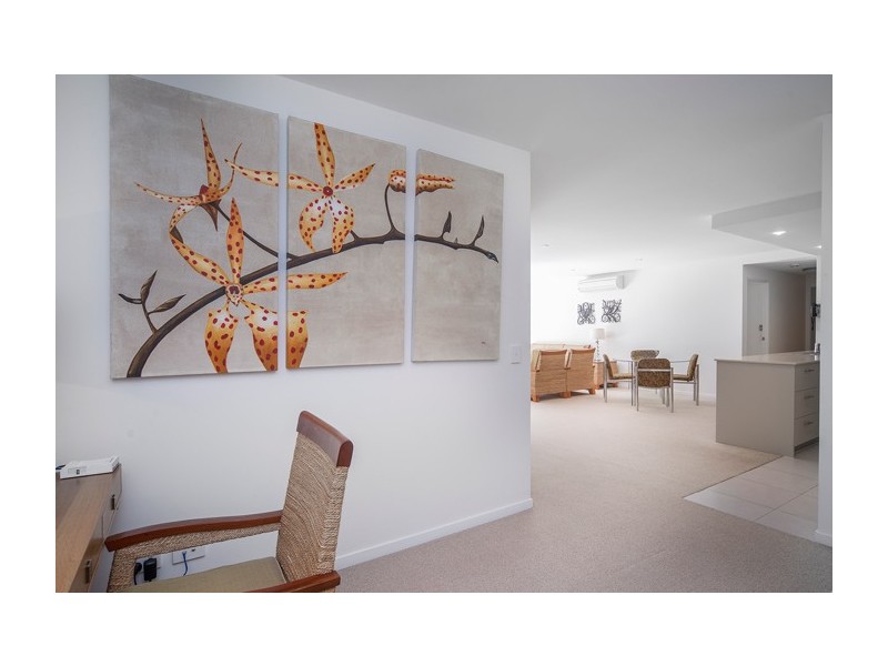 1114/2 Activa Way, Hope Island QLD 4212