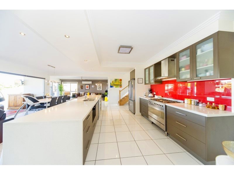 47 Southaven Drive, River Links, Helensvale QLD 4212
