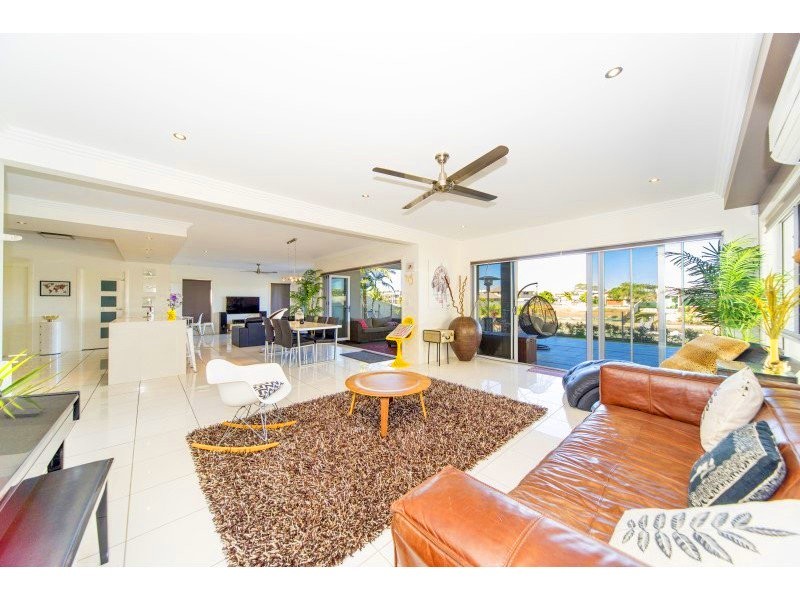 47 Southaven Drive, River Links, Helensvale QLD 4212
