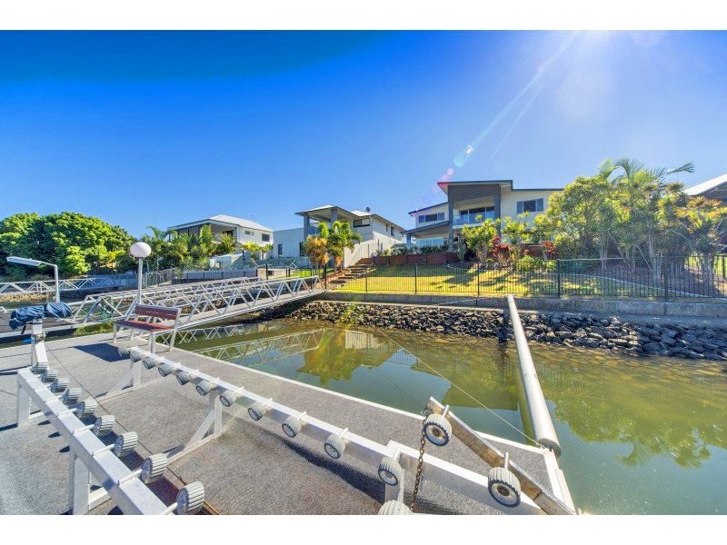 47 Southaven Drive, River Links, Helensvale QLD 4212