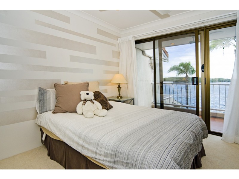 22/81-91 Boykambil Esplanade North, Hope Island QLD 4212