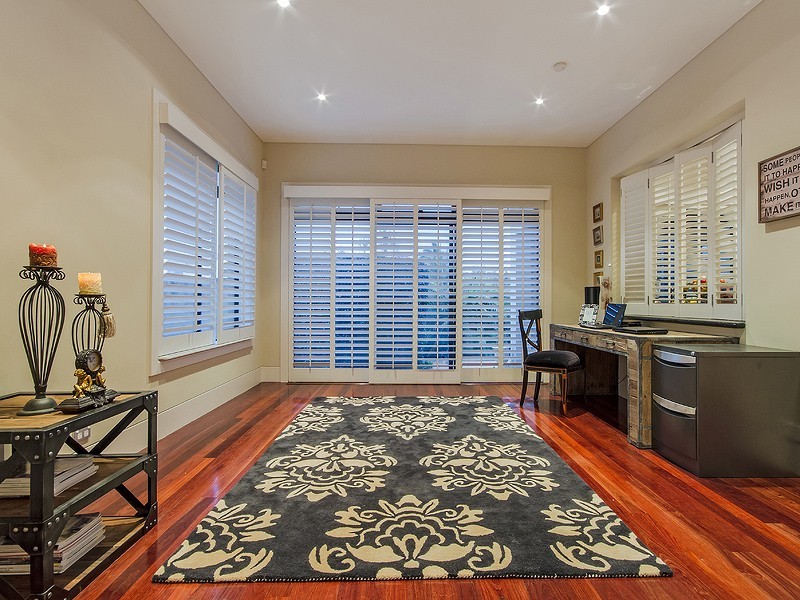 1133 Beechwood Drive, Hope Island QLD 4212