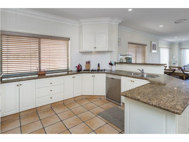 19 King Arthur Court, Sovereign Islands QLD 4216