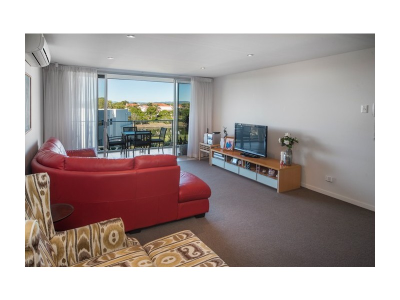 2317/2 Activa Way, Hope Island QLD 4212