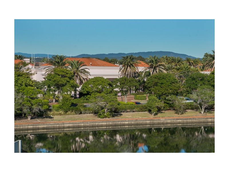 2317/2 Activa Way, Hope Island QLD 4212