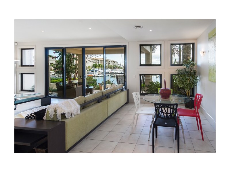 1511 Rosebank Way West, Hope Island QLD 4212