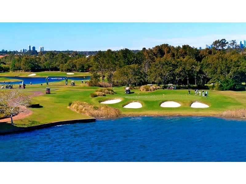 6196 Bolsena Circuit, Hope Island QLD 4212