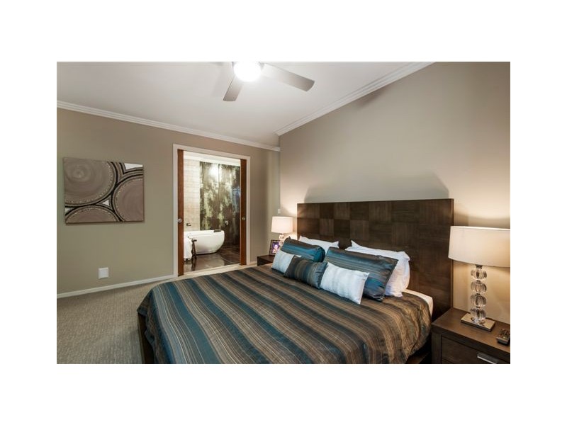 136 The Peninsula, Monterey Keys, Helensvale QLD 4212