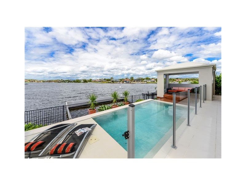 136 The Peninsula, Monterey Keys, Helensvale QLD 4212