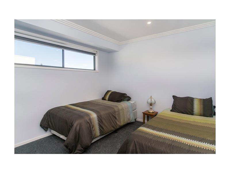 7698 Fairway Boulevard, Hope Island QLD 4212